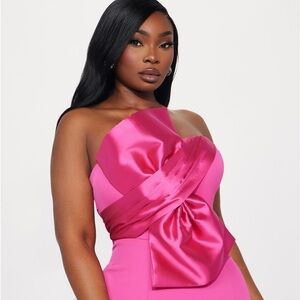 Beautiful elegant evening gown!